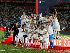 巴黎一枝独秀，欧冠梦想日渐清晰