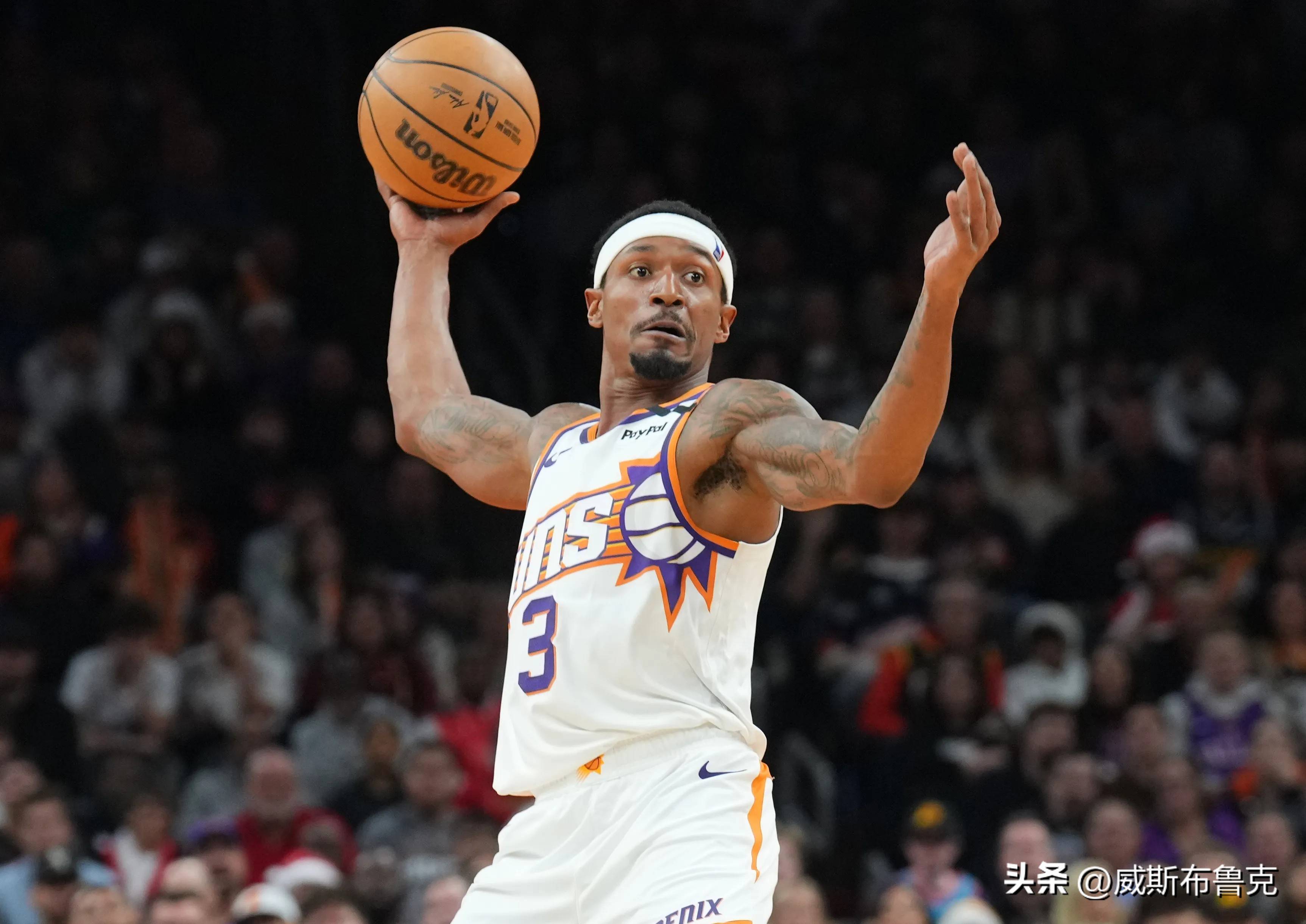 太阳遭遇连败，布克个人火力依然强劲