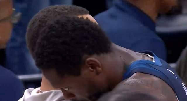 包含库里轻松击败苏炳添晋级半决赛，竞技爆发！的词条