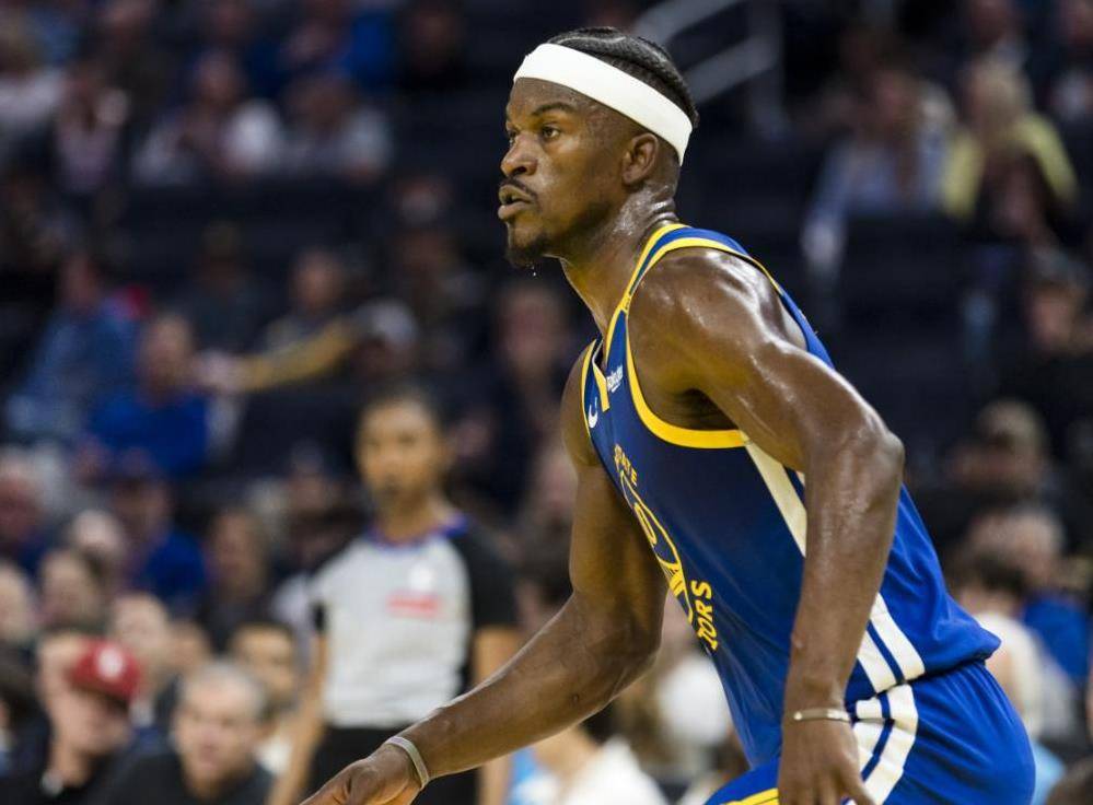 巴特勒连续五场比赛得分超过大胜，澳大利亚队挑战极限！的简单介绍